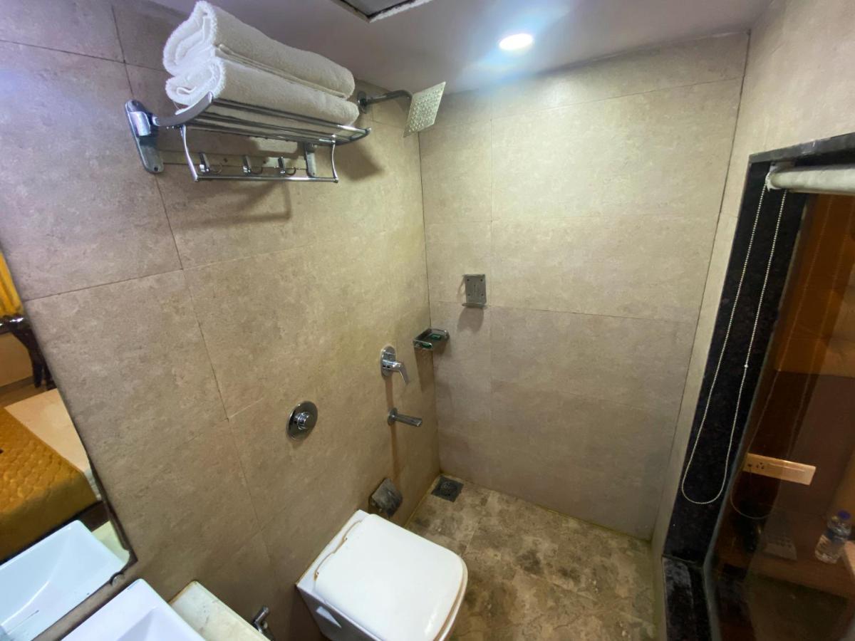 Hotel Pearl'S Bkc Inn- Near Trade Centre, Visa Consulate Mumbai Exterior photo