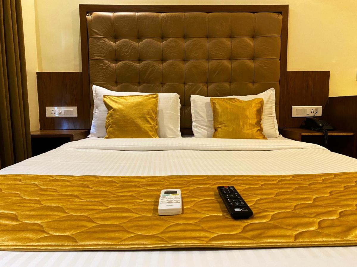 Hotel Pearl'S Bkc Inn- Near Trade Centre, Visa Consulate Mumbai Exterior photo